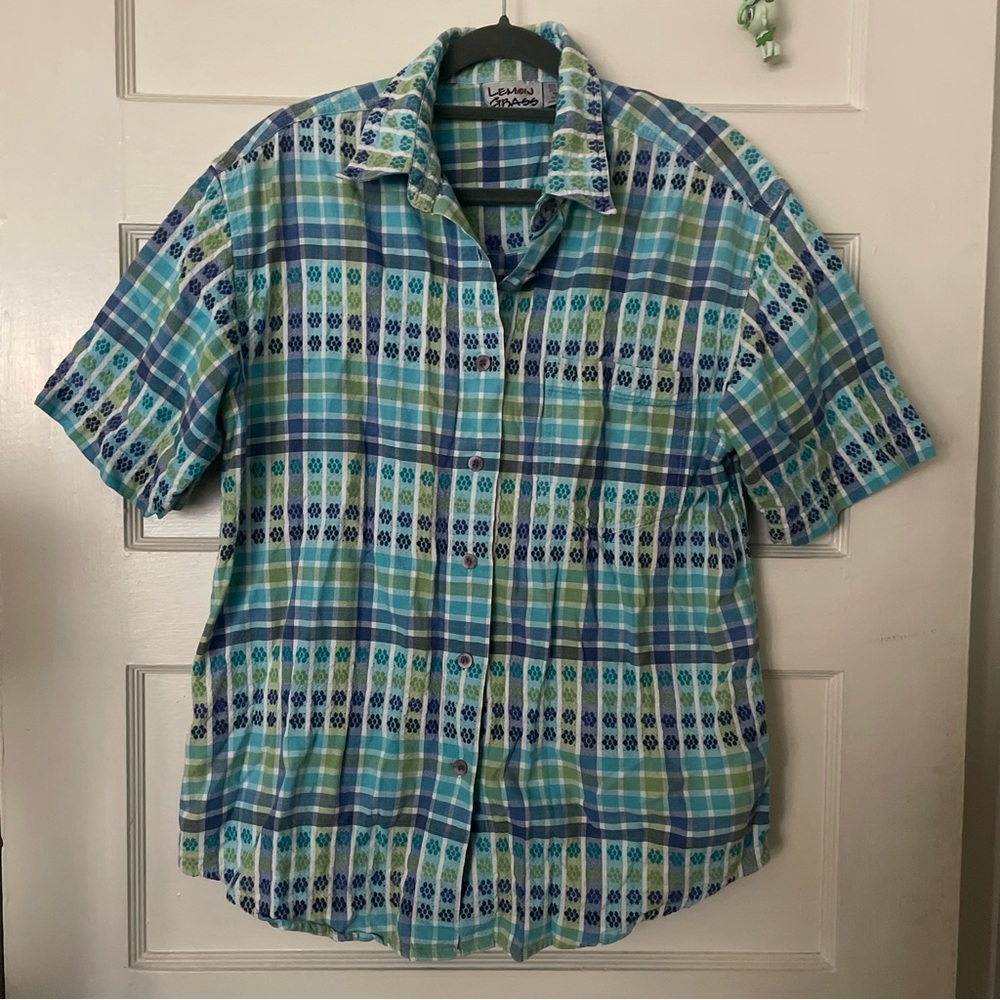 Lemon grass vintage button down shirt top